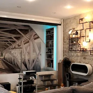  Appartement A Very Calm Loft In Bastille