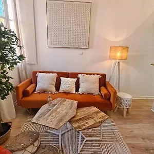 Sous Les Toits D'avignon Appartement Avignon